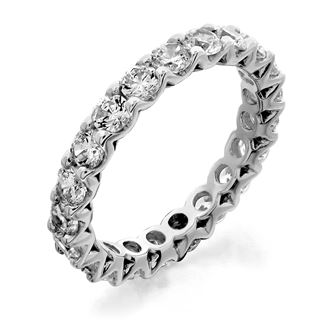 Picture of Fancy shared prong eternity band