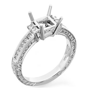 Picture of  Antique ring princess center stone 