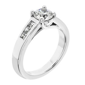 Picture of Solitaire with one row channel set princess cut