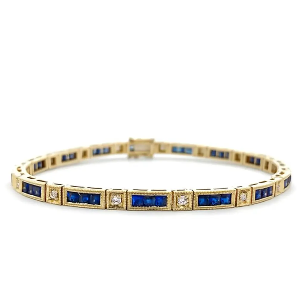 B0394 (14K Yellow Gold, Princess Cut Diamond)