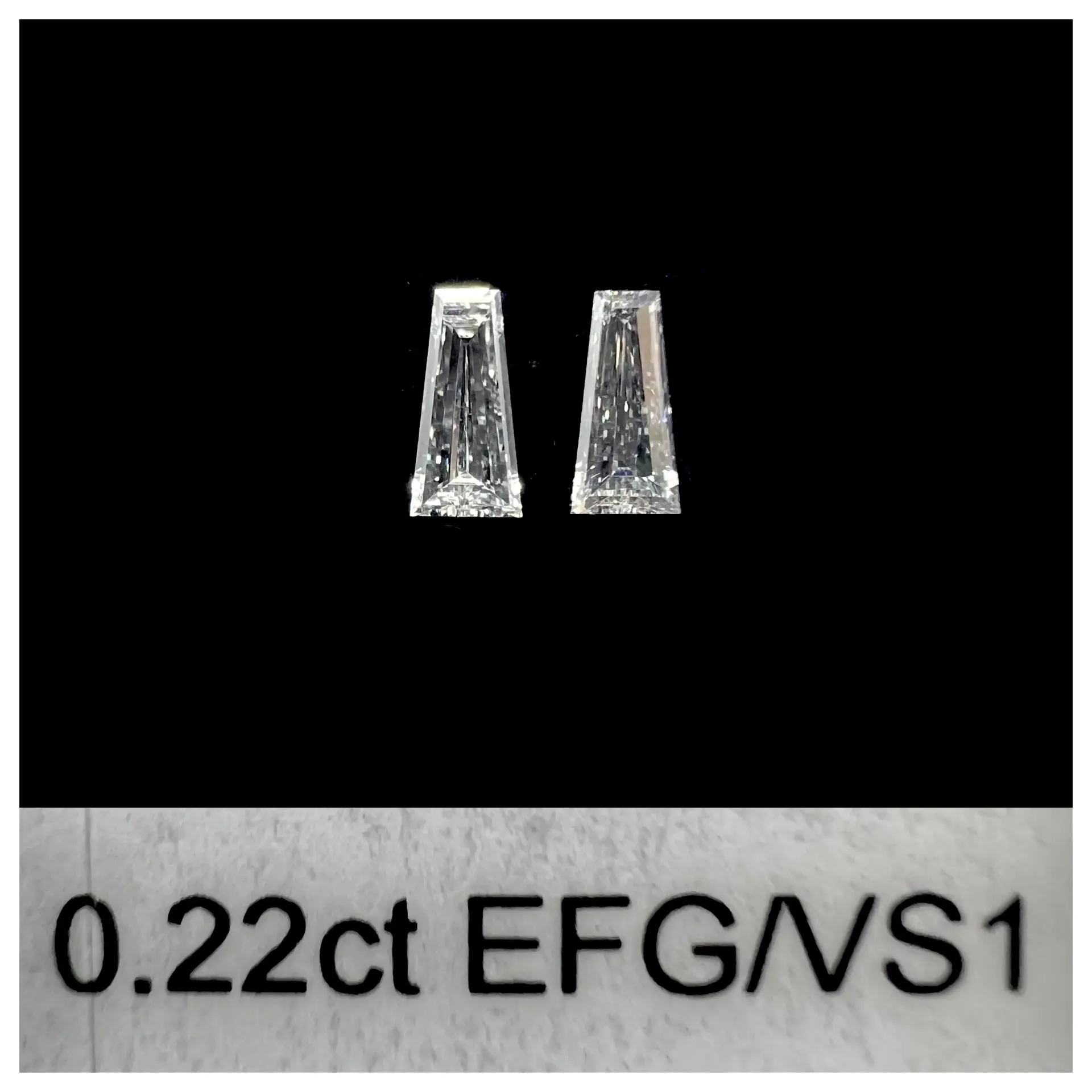 0.22ct matched pair taper baguettes