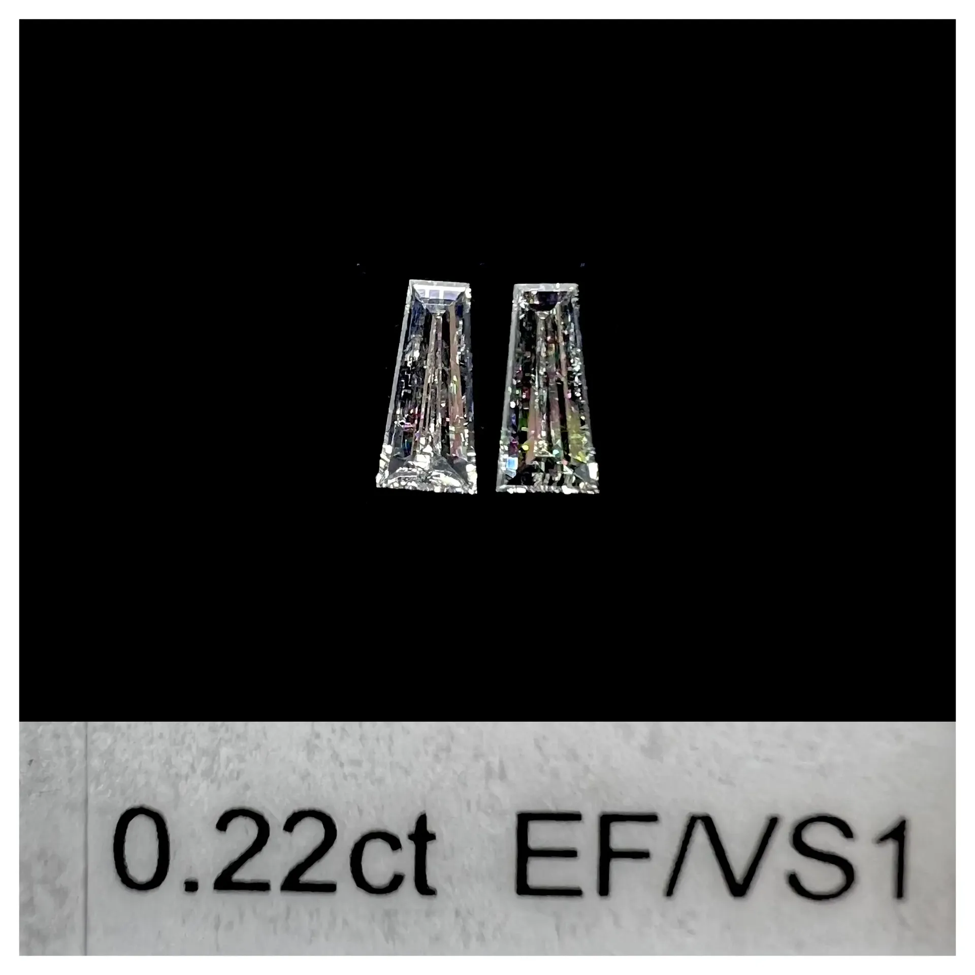 0.22ct matched pair taper baguettes