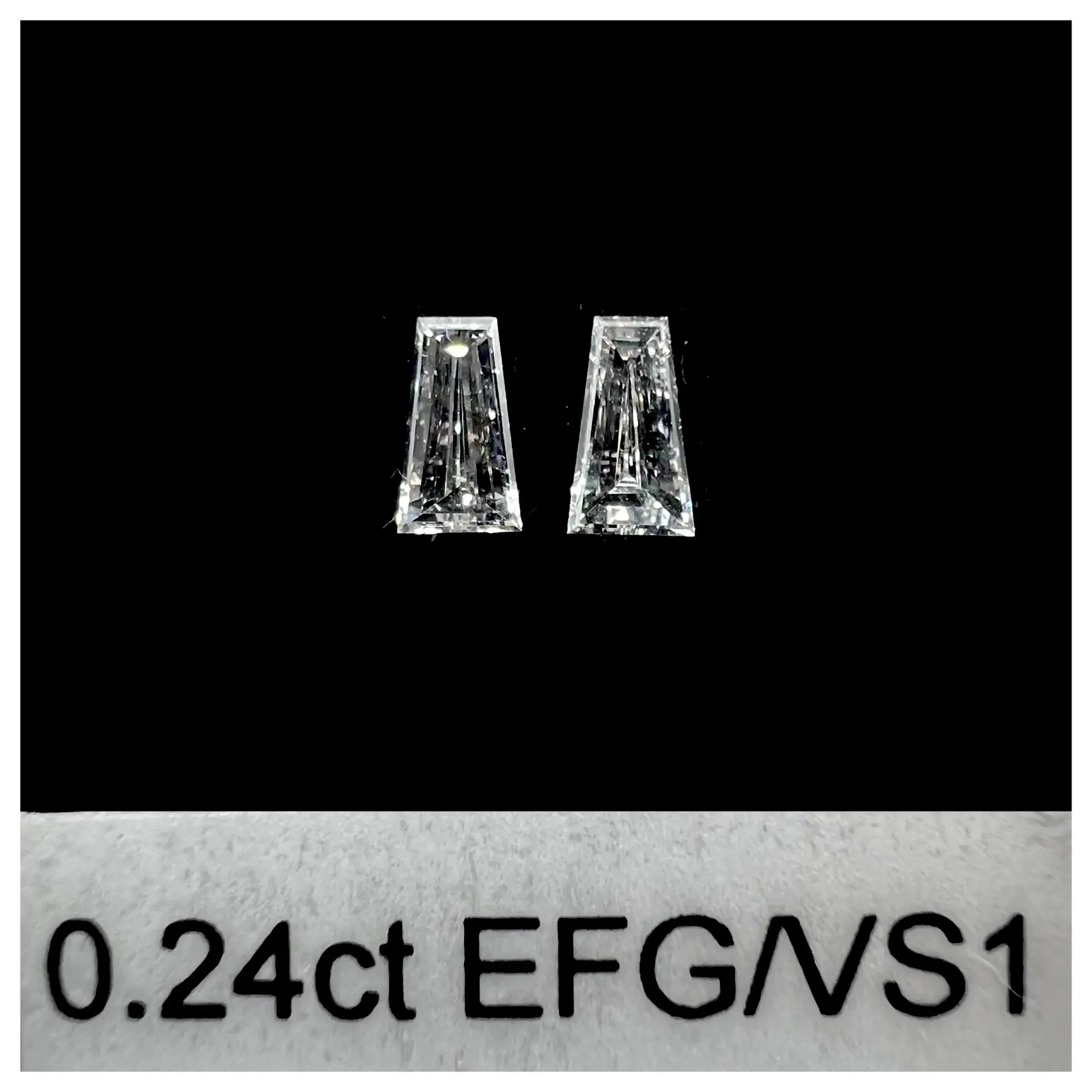 0.24ct matched pair taper baguettes