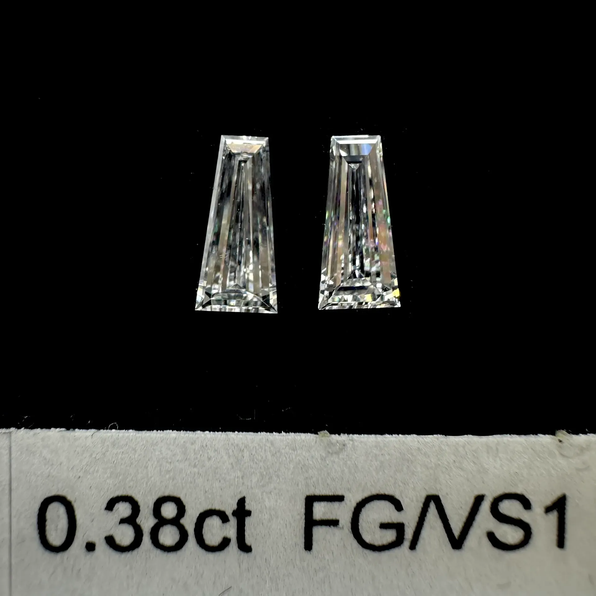 0.38ct matched pair taper baguettes