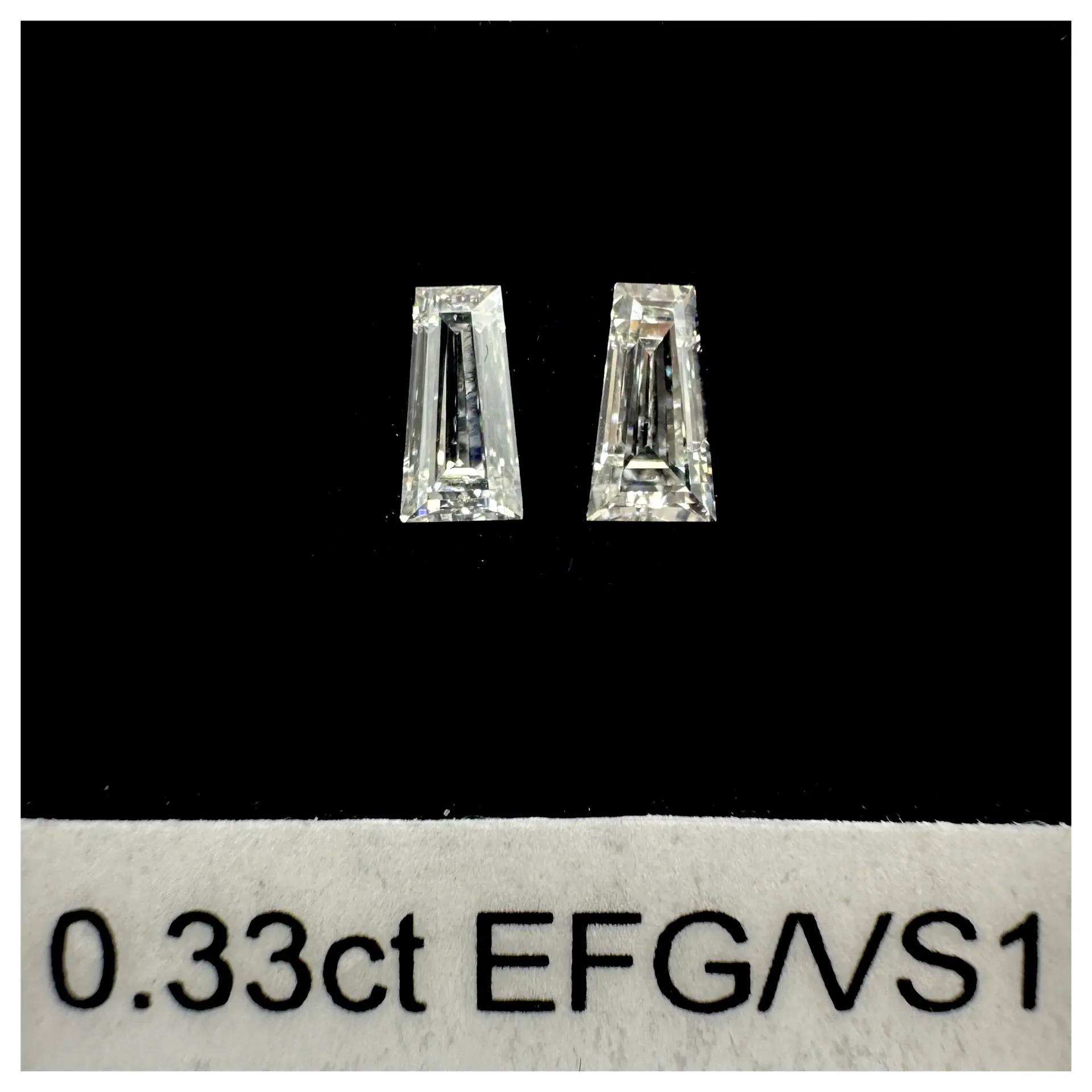 0.33ct matched pair taper baguettes