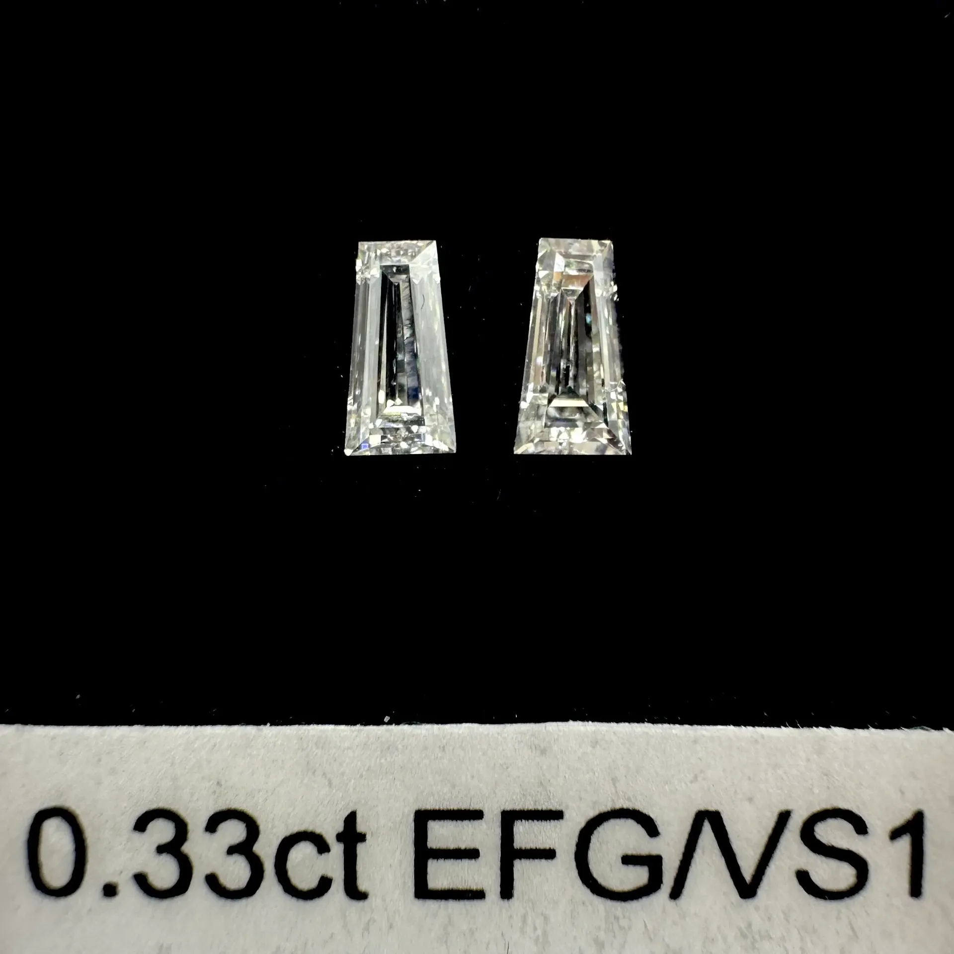 0.33ct matched pair taper baguettes