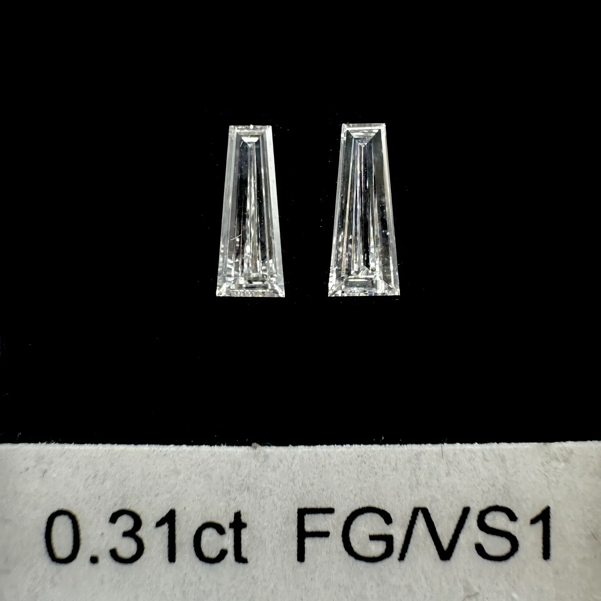 0.31ct matched pair taper baguettes