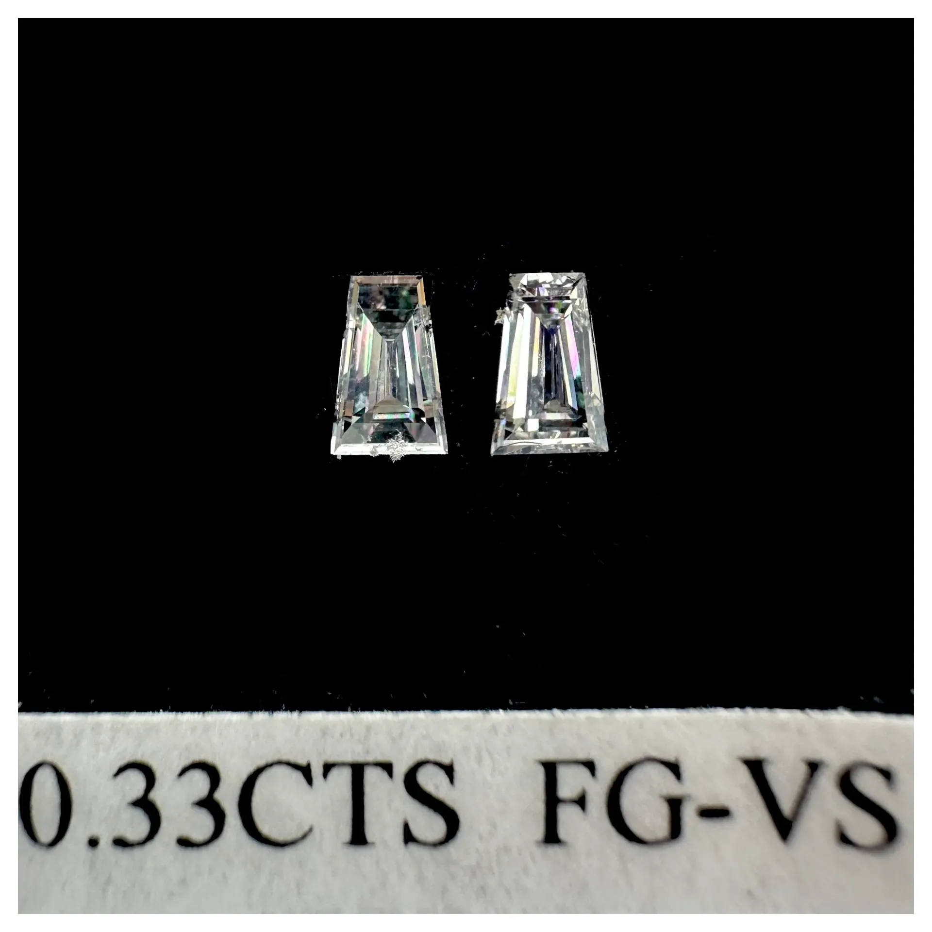 0.33ct matched pair taper baguettes