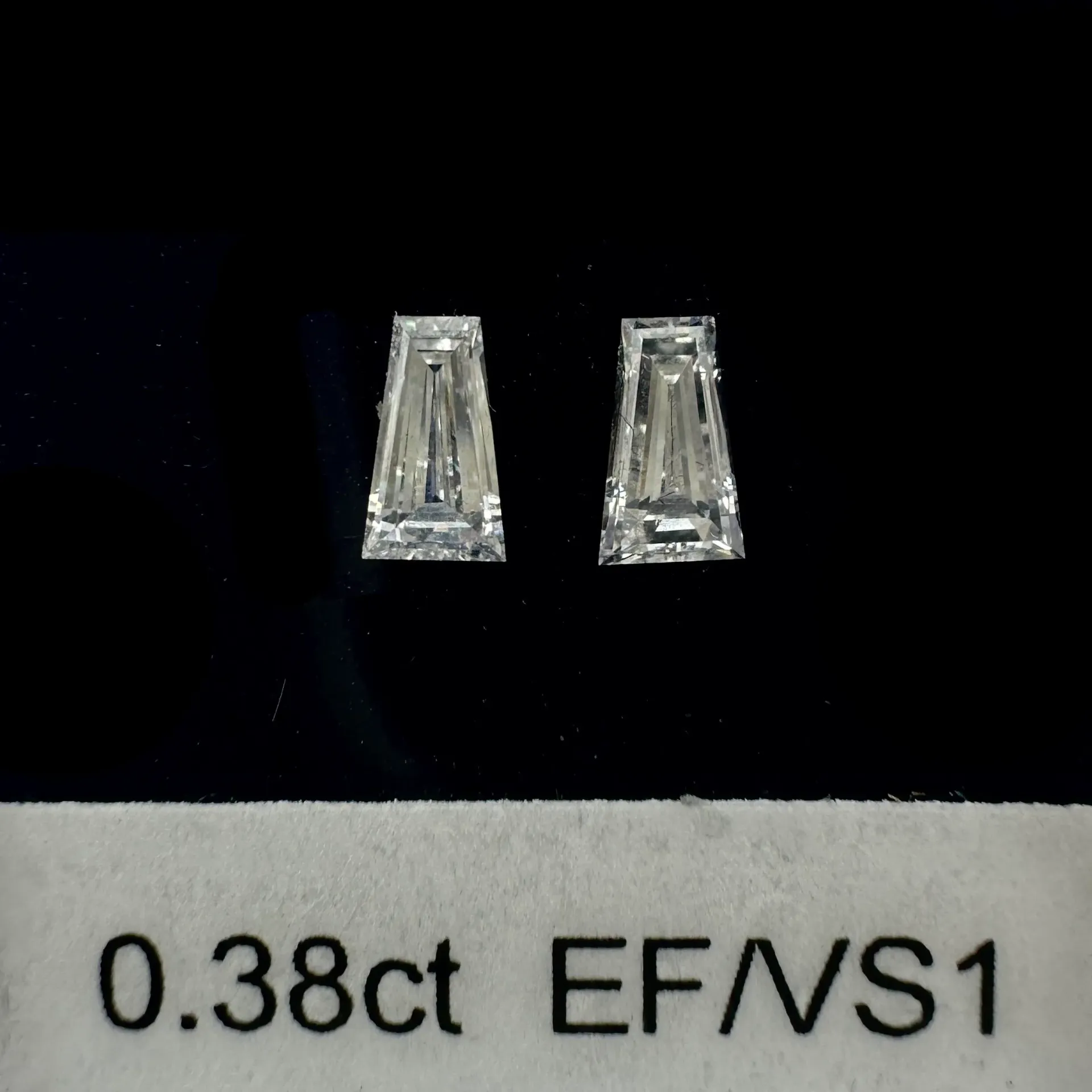 0.38ct matched pair taper baguettes