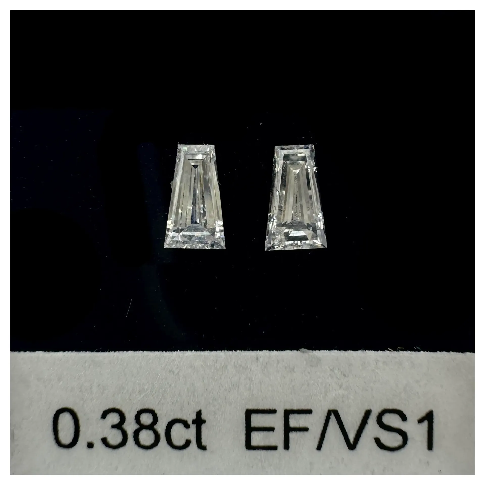 0.38ct matched pair taper baguettes