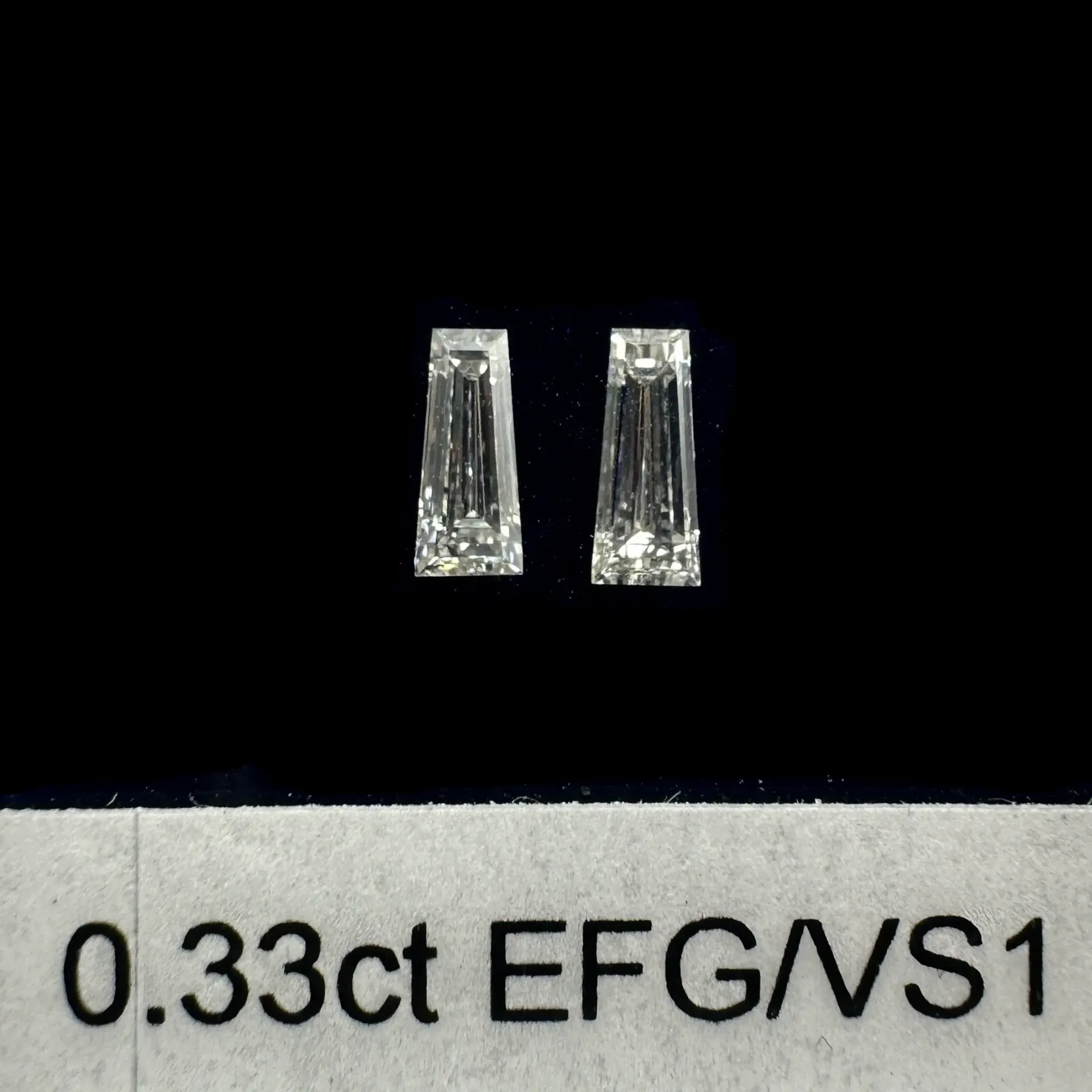 0.33ct matched pair taper baguettes