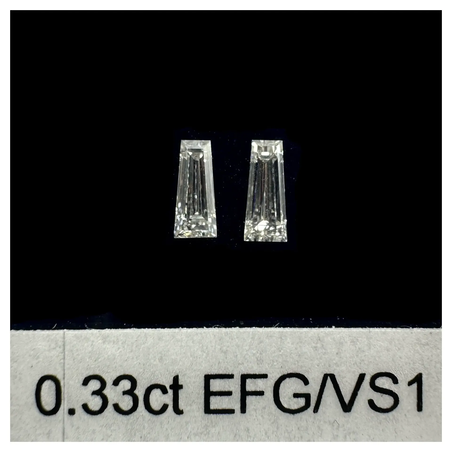 0.33ct matched pair taper baguettes