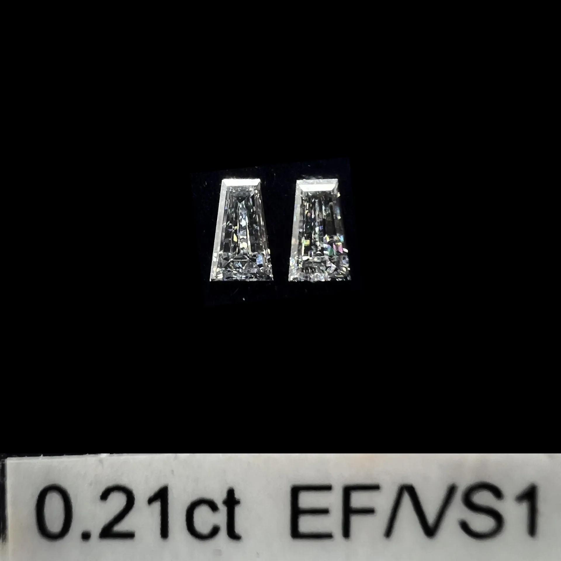0.21ct matched pair taper baguette LAB