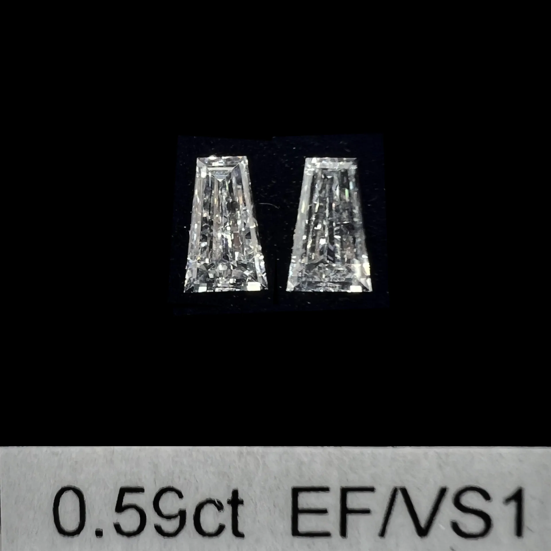 0.59ct matched pair taper baguettes LAB